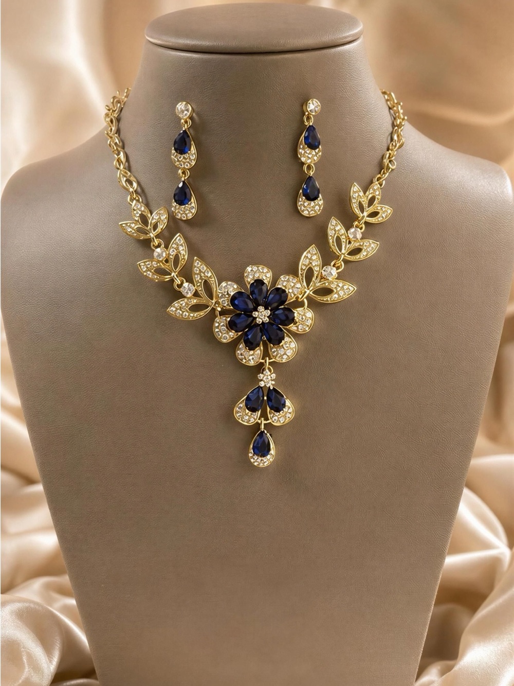 Fashion Jewelry Gold-Tone Necklace with Deep Blue Crystal Floral Pendant